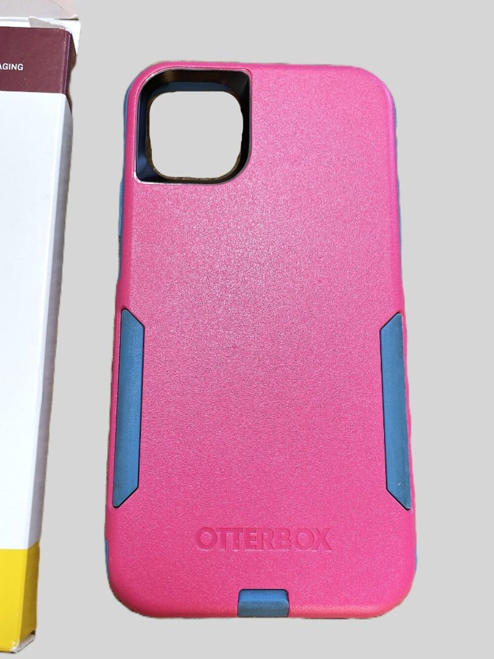OtterBox Commuter Case – iPhone 11/XR – Cyber Sunset (Blue/Pink)